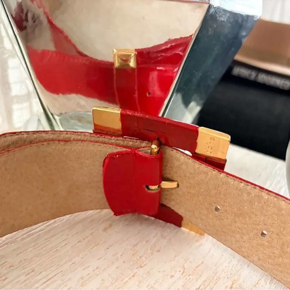 VTG Liz Claiborne Red Croc Patent Leather Wide Belt Size M